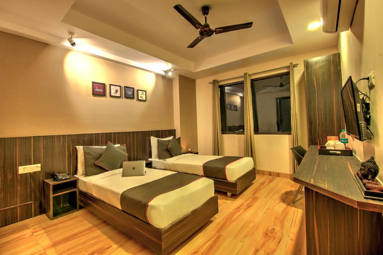 Artisan Rooms Нью-Дели Экстерьер фото