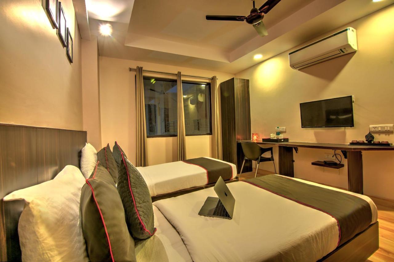 Artisan Rooms Нью-Дели Экстерьер фото