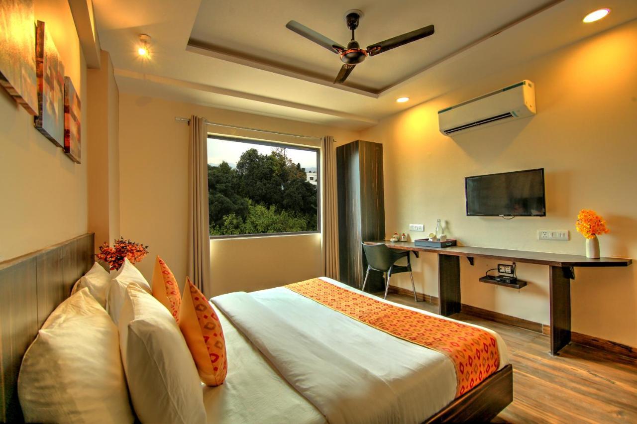 Artisan Rooms Нью-Дели Экстерьер фото